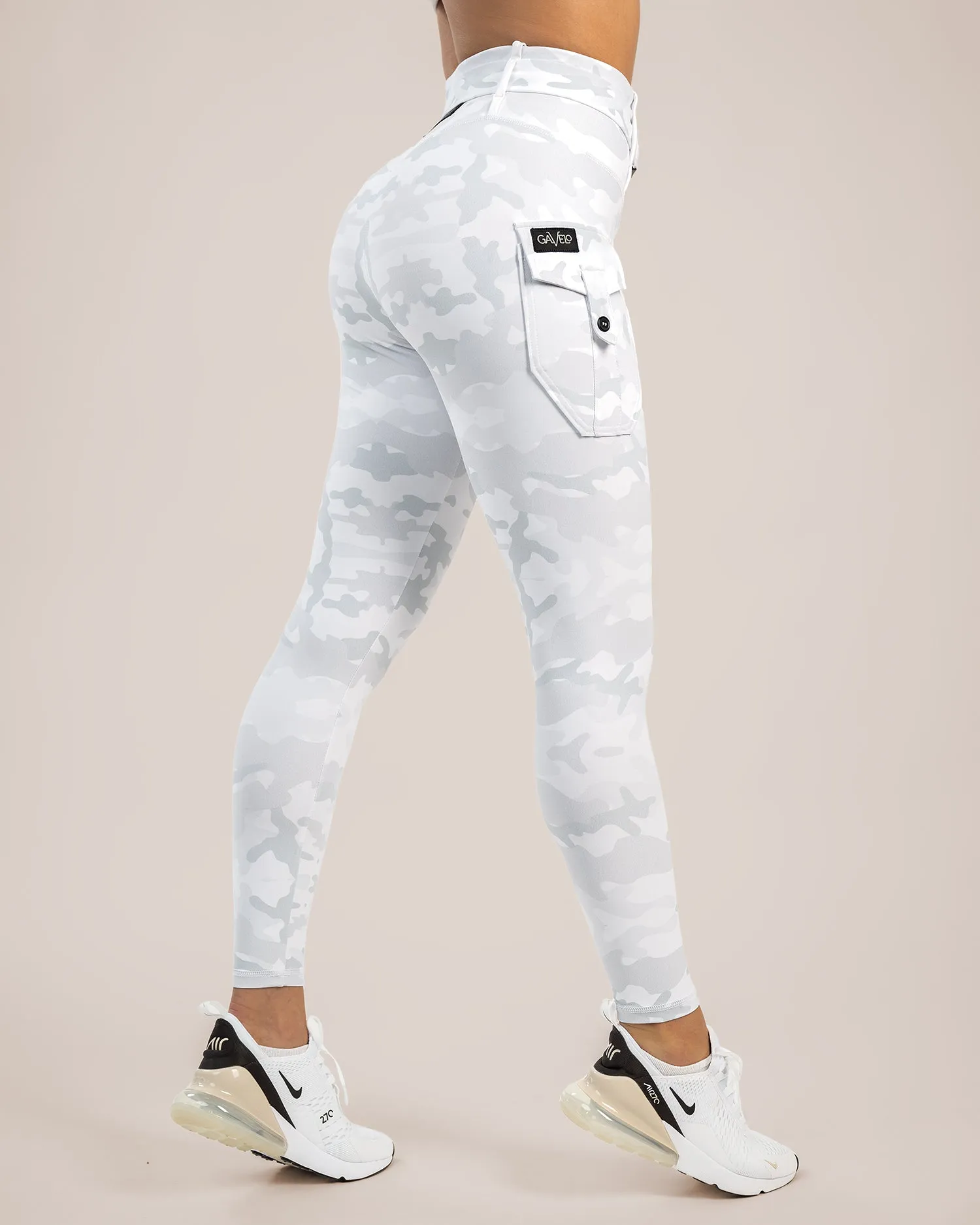 GAVELO Cargo Leggings Frost