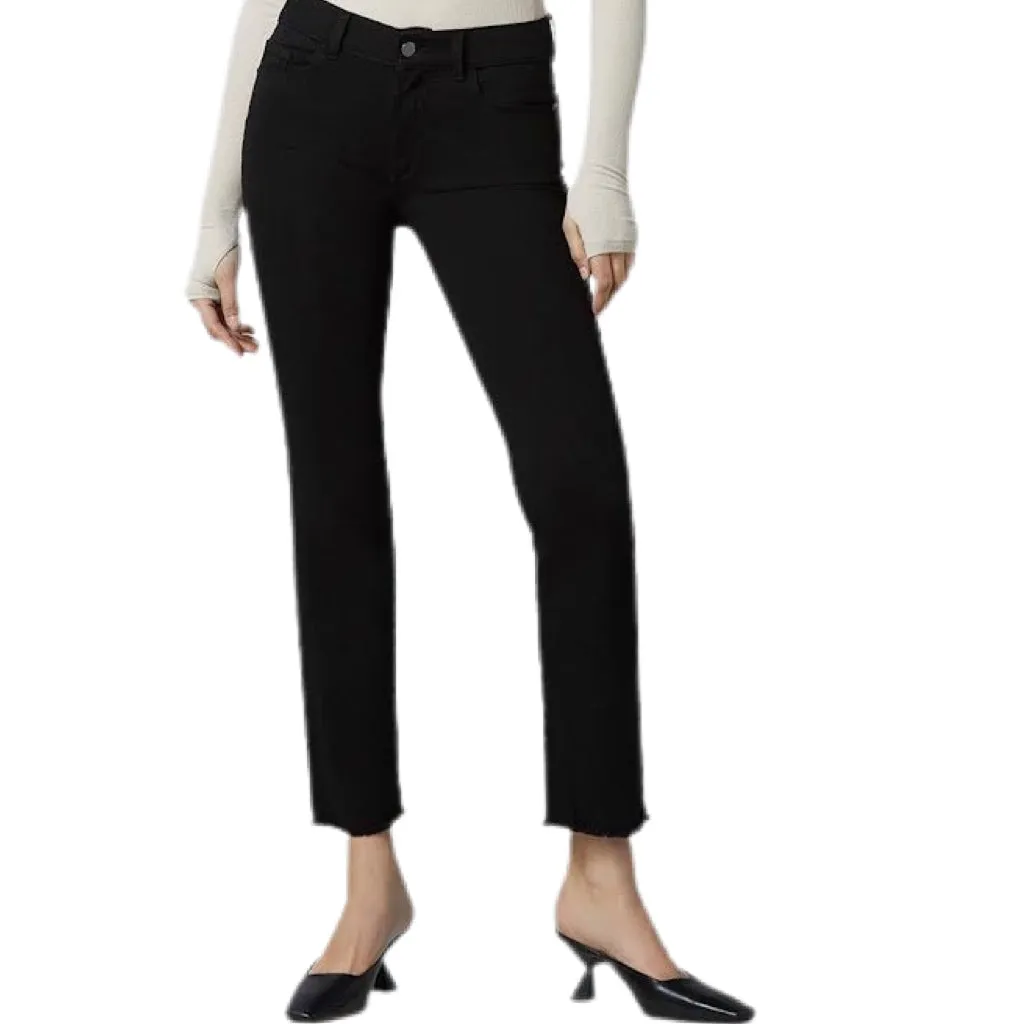 Mara Straight Mid Rise - Black Peached Raw.