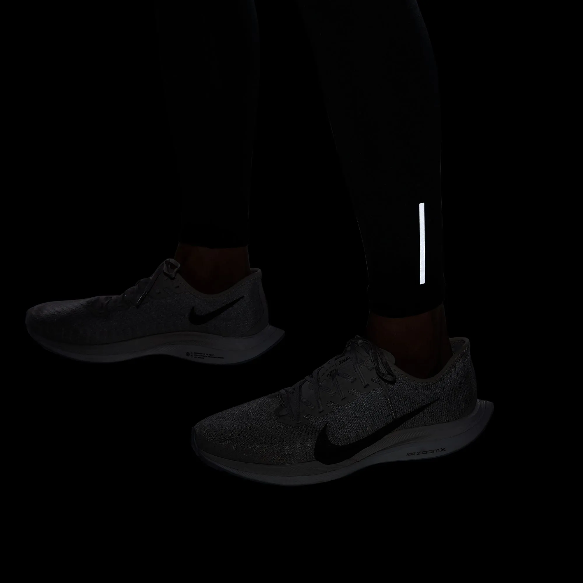 Men's Phenom Dri-FIT Running Tights (010 - Black/Reflective Silver)