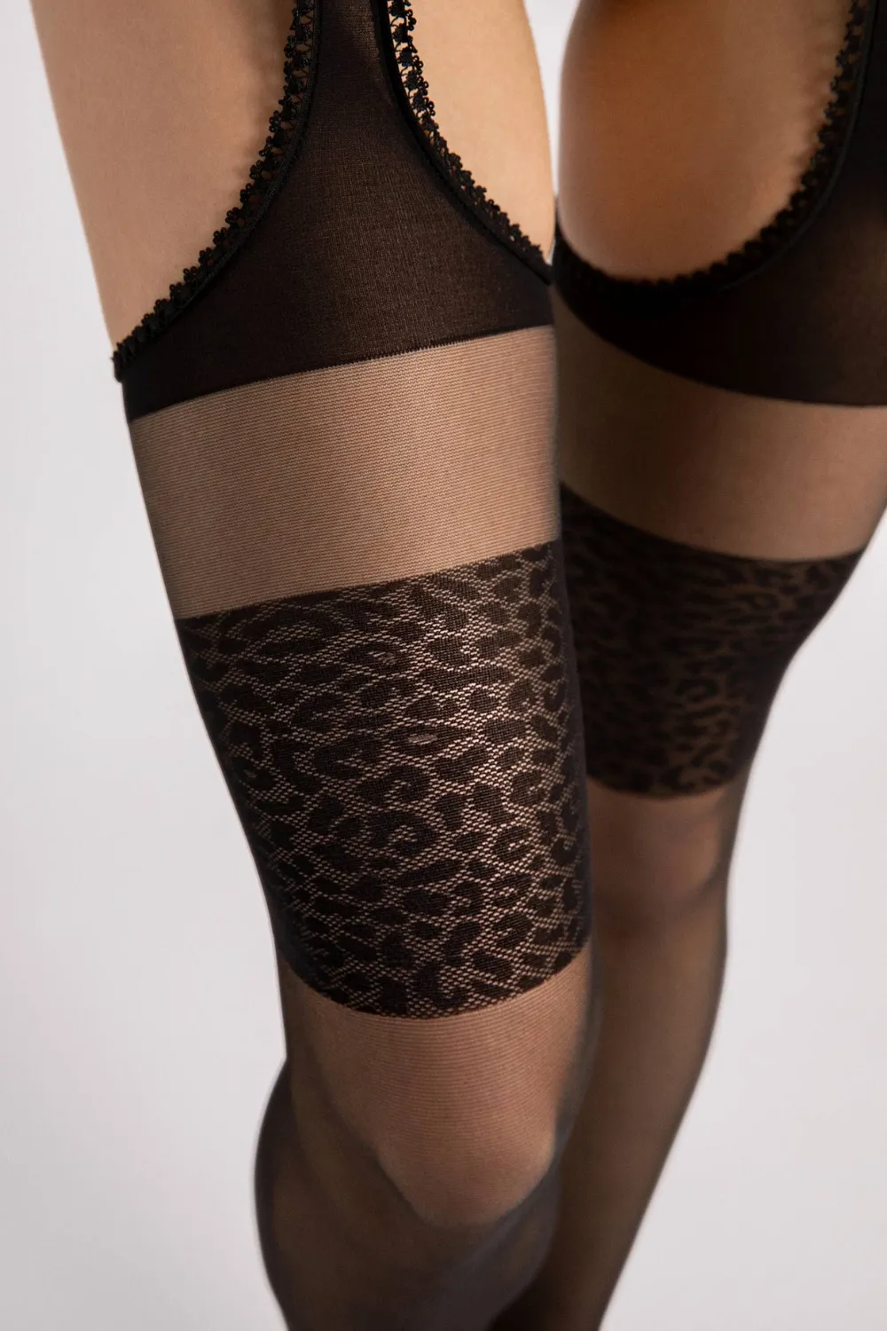 Sensual Amour Sauvage Suspender Tights 20 Denier