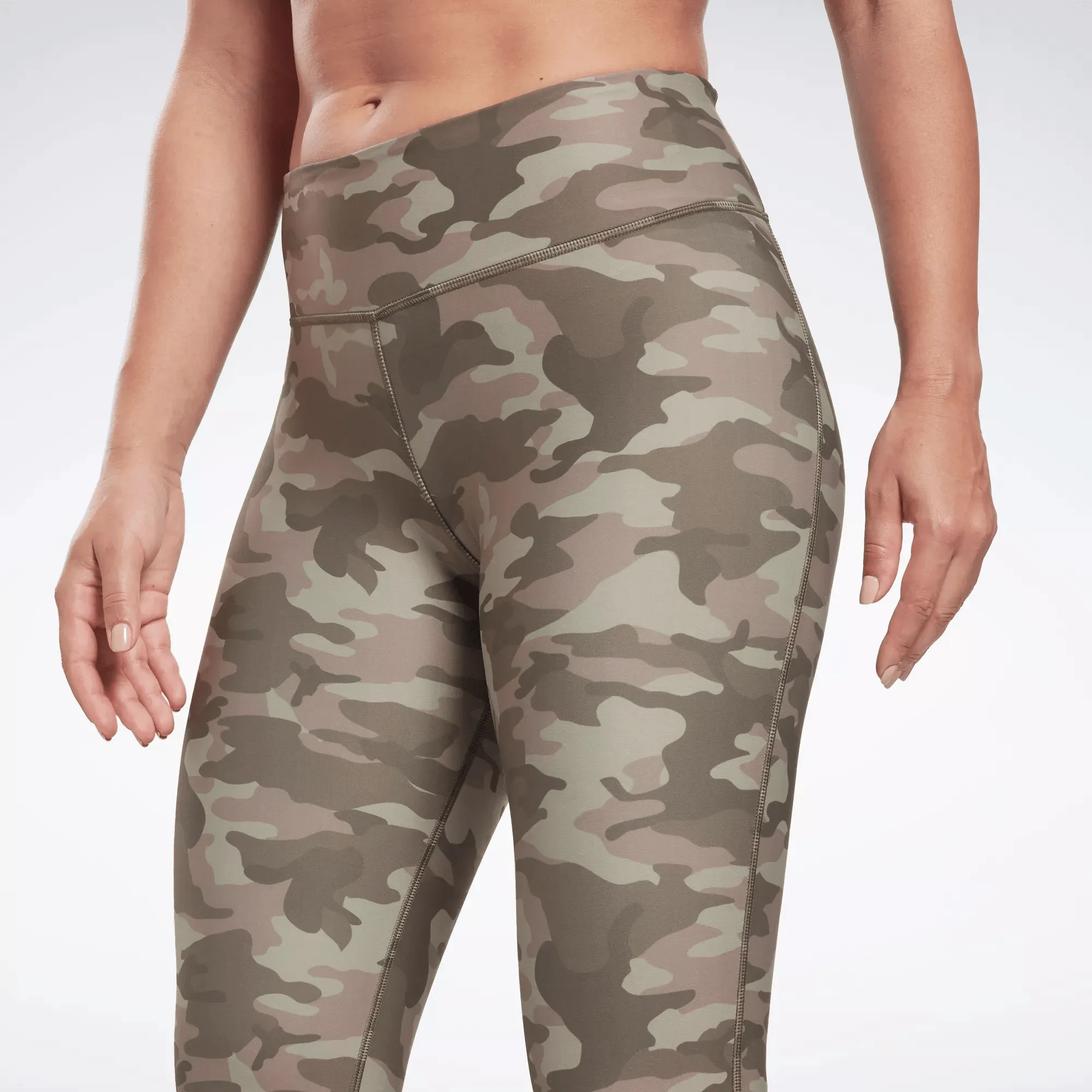 Women's Lux Bold Camo Print Tights